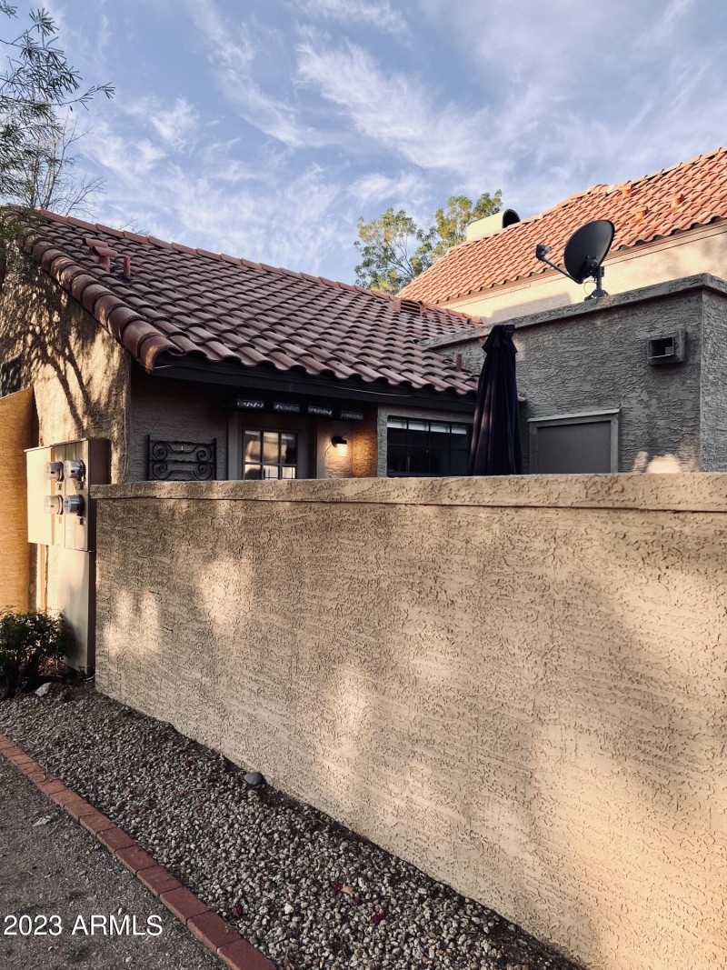 Right Side of Front Door & Patio