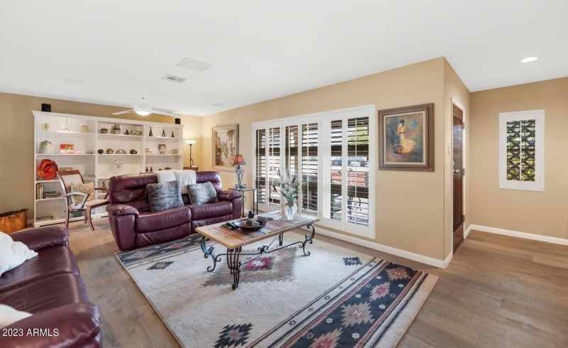 4597 E Calle Ventura-large-011-015-4597