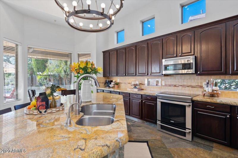 Large Open Chef Kitchen