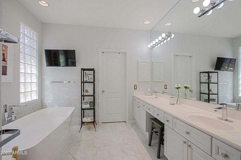 Master Bath 2