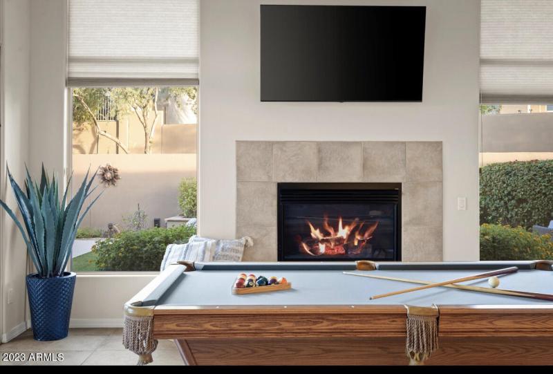 0F27F30D-4299-474E-97D7-B28C0D5702B8