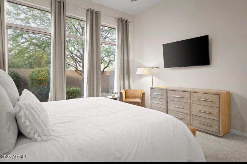 1899BFC0-FE3B-40D8-AECF-92C51E968D41