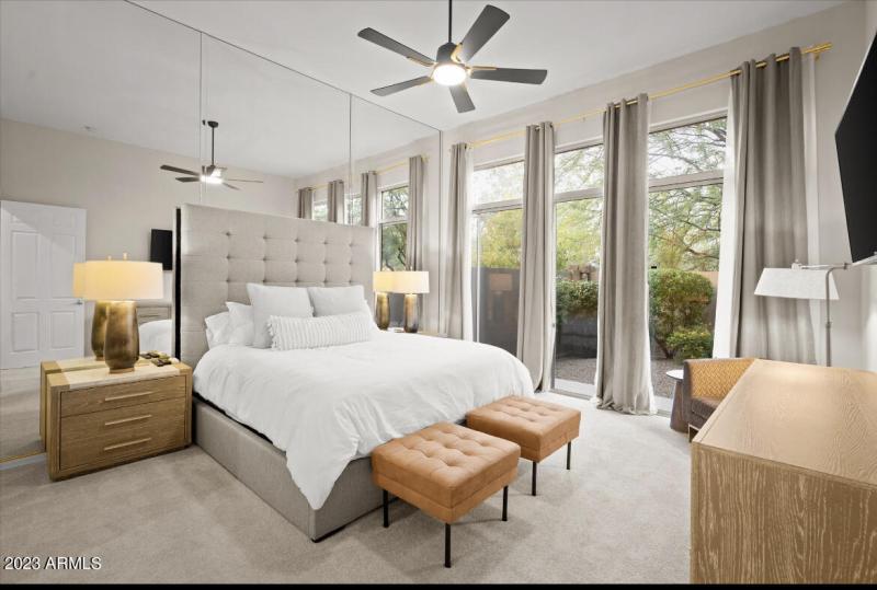 D3A93A2B-BC85-4DE8-9138-F30196D513DF