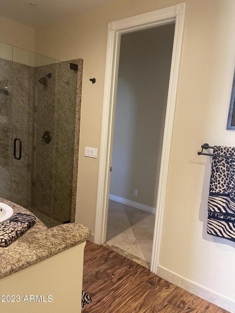 3 BATHROOM/GUEST BATH TO LR, KITCHEN