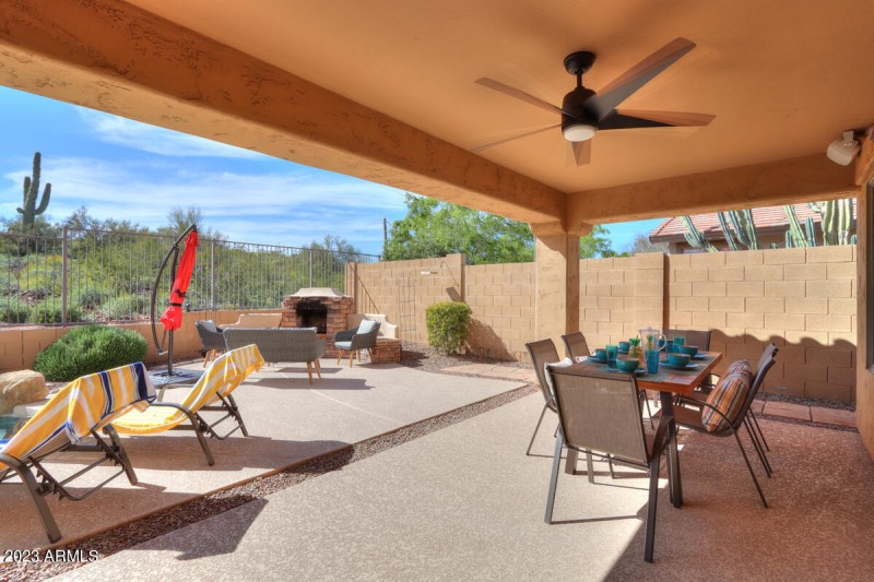 31. Step outside to outdoor diningjpg