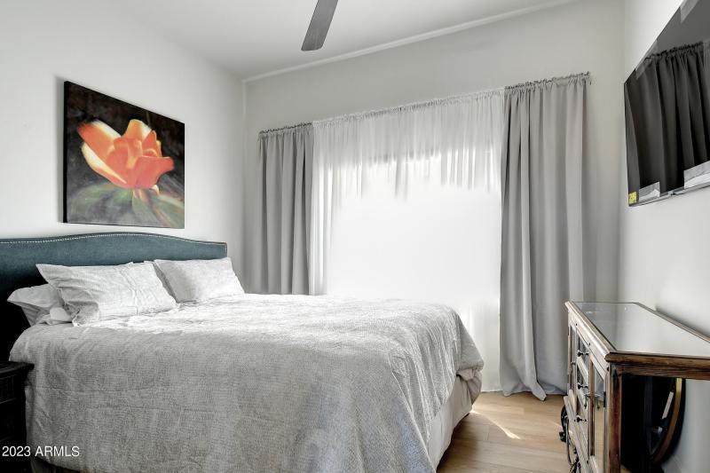 13810 N Woodside Dr (23)