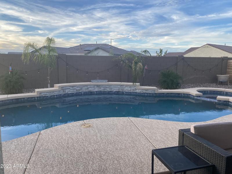 2FA6828B-CDBF-4311-960B-07DA85211803