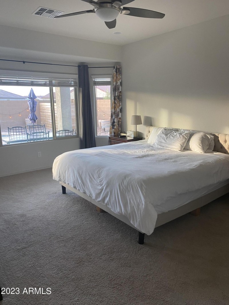 F4F45760-D4F6-4E91-89DB-D227378E62AD