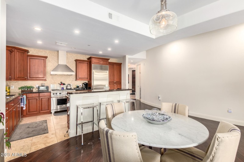 0010-15-Biltmore Estates