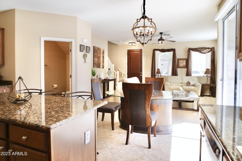 2A557A6B-BD56-4A29-9829-DDE83B6AB5E7_1_2