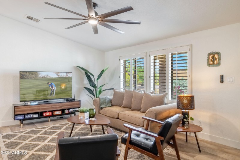 12-web-or-mls-4909-e-tumbleweed-cir