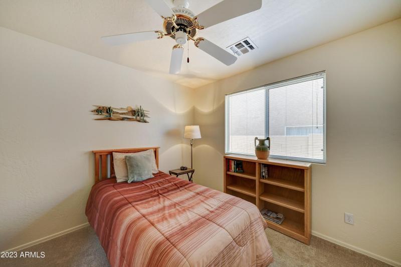 4701 S Desert Dawn-18