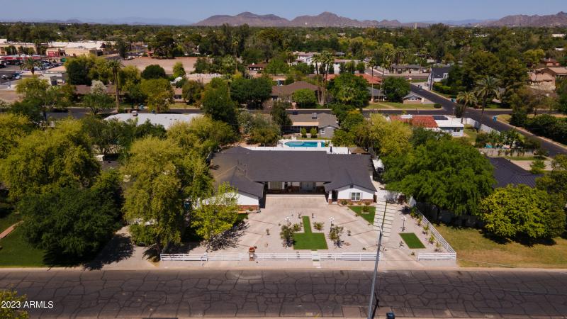 516 W Rancho Drone-18