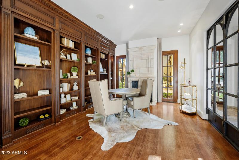 130 Hidden Meadow Executive Office/Den