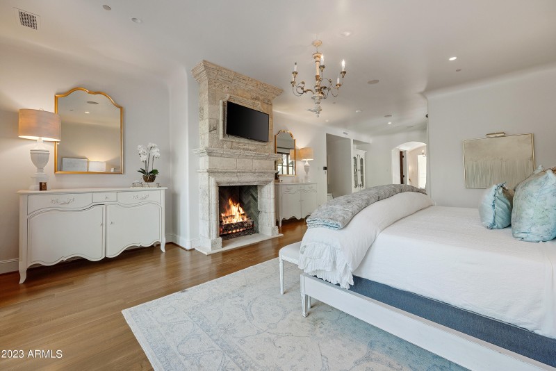 130 Hidden Meadow Primary Suite