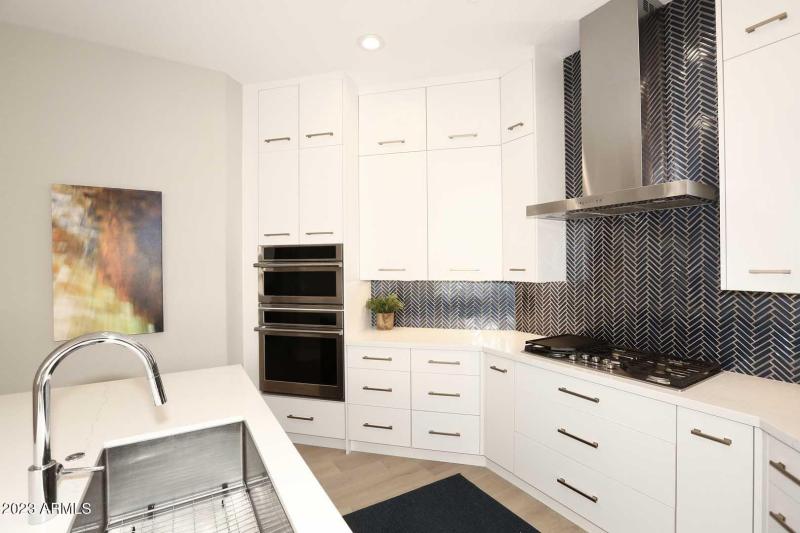 Kitchen-Gas Cook-Top