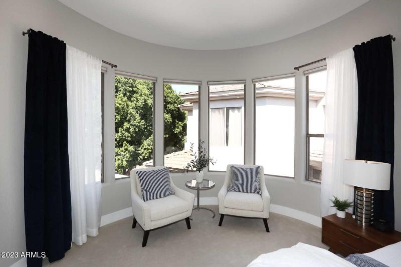 Primary Bedroom-Sitting Area