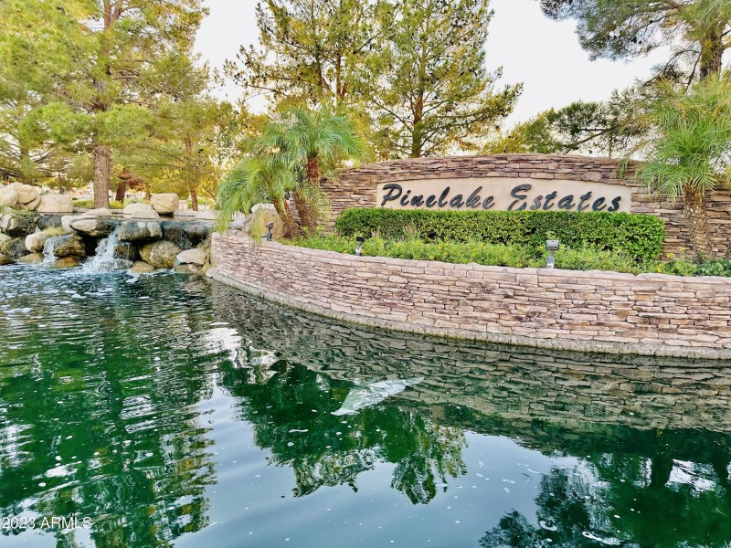 336B99F8-2FC1-48AC-A8A4-A320BDDA1BA5