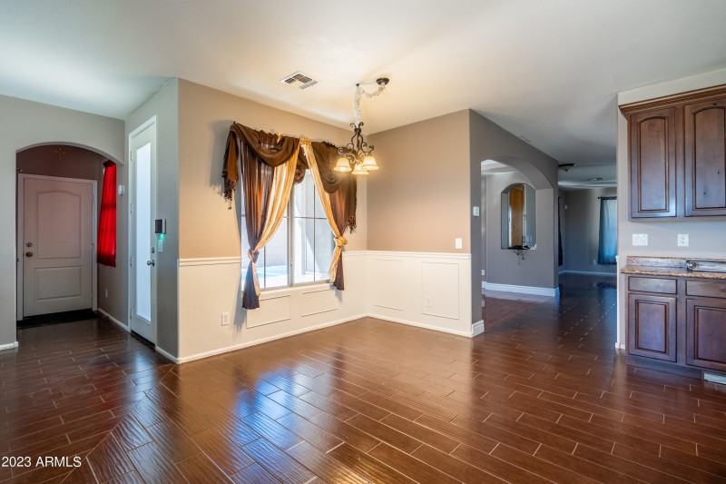dining nook 2