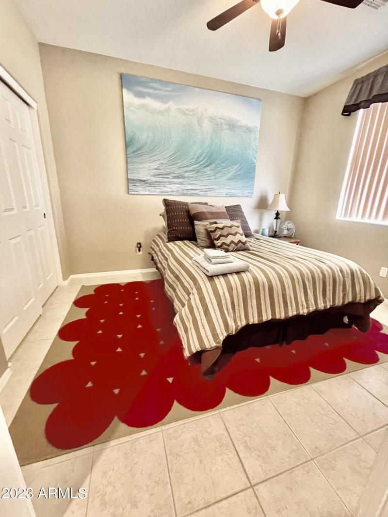 BE74C809-8CA8-4C70-9D00-7A09B87678F7