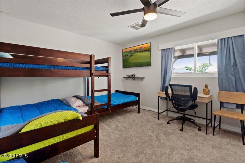 3rd Bedroom with desk