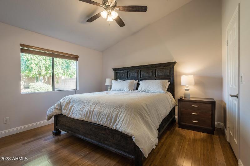 011_Sandra Master Bedroom