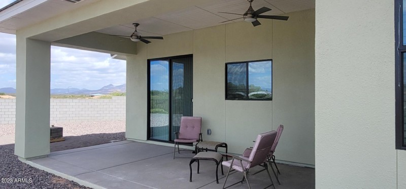 2906 Acacia back view porch