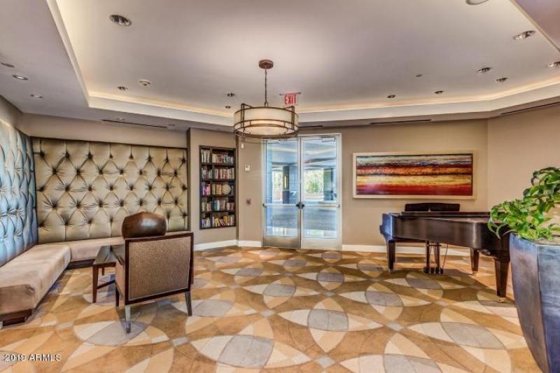 Library in Club Room