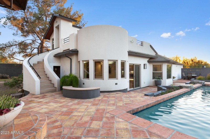 Front House/ Pool