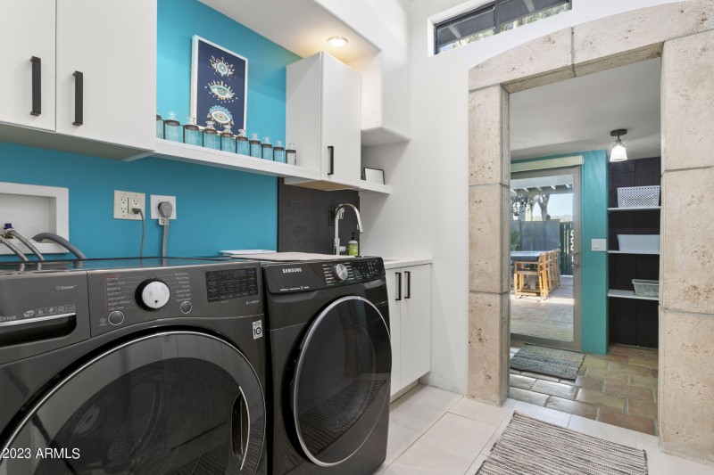 84-web-or-mls-34651-n-49th-st