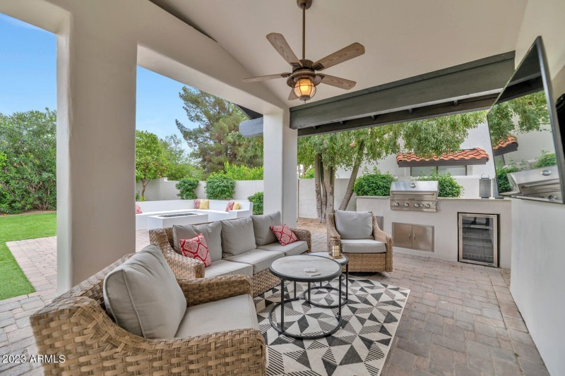 12823 N 78th St-large-027-026-12823 N 78