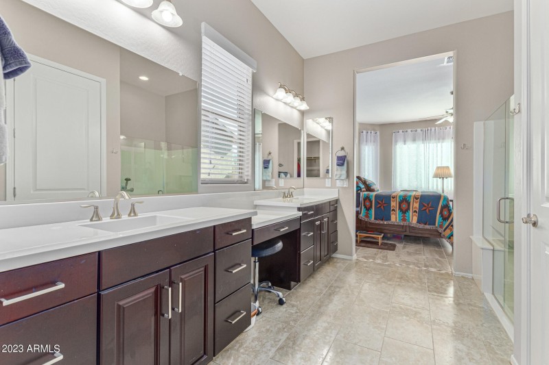 25 - Primary bathroom