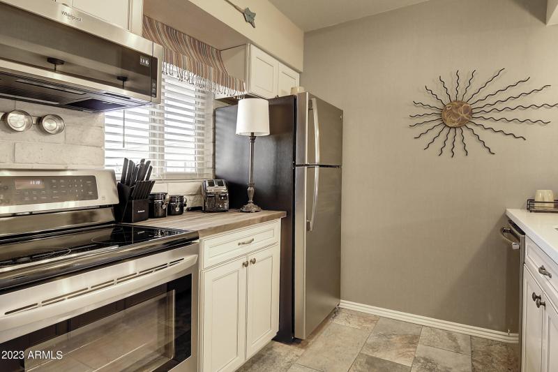 16912 E La Montana Dr #D124 (4)