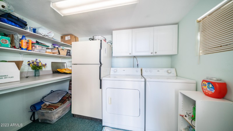 Shed/hobby room with W/D