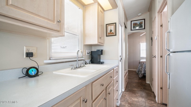 Nice countertop space