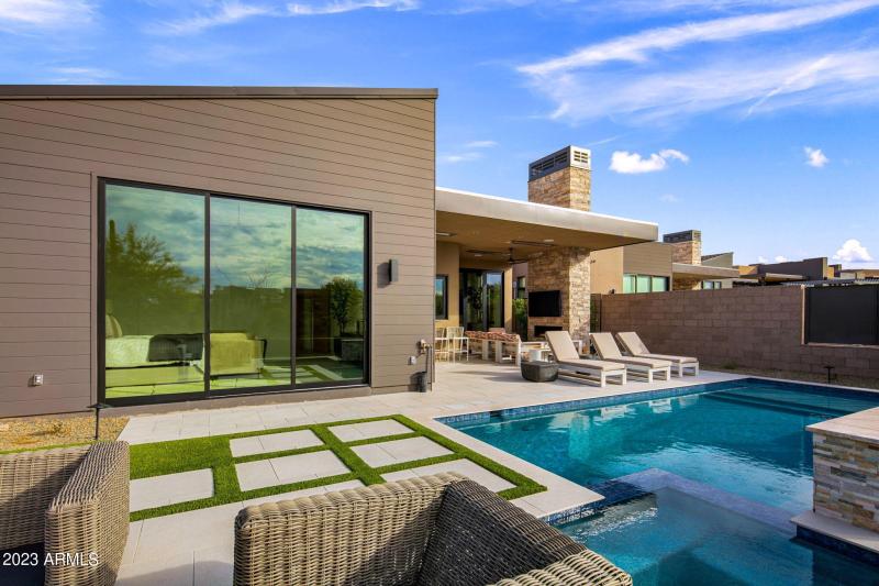 34-web-or-mls-Back Of Home