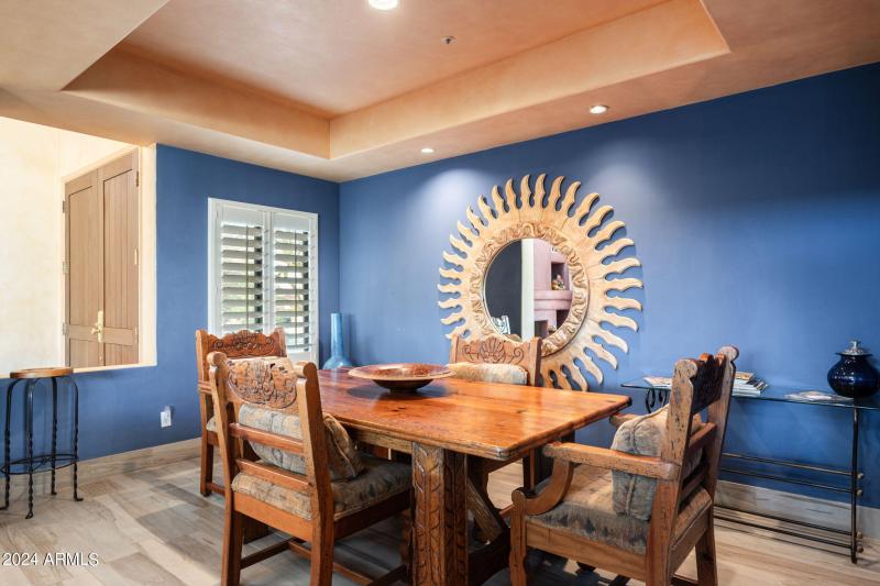 15-web-or-mls-7500-e-boulders-pkwy-72