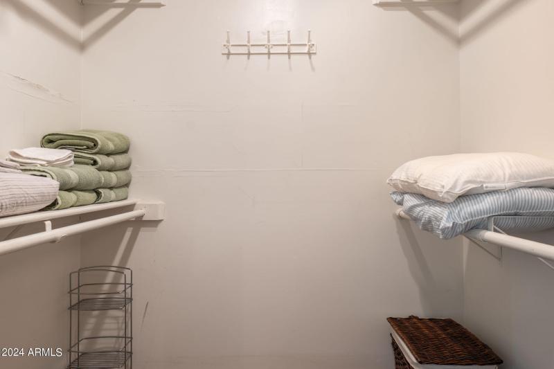 29-web-or-mls-7500-e-boulders-pkwy-72