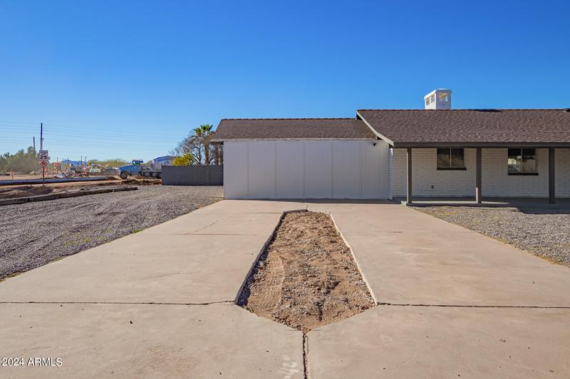 Front - 19754 Condrey Ave