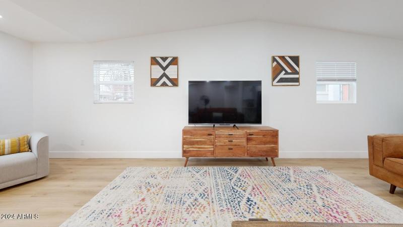 5215-E-Cambridge-Ave-Living-Room