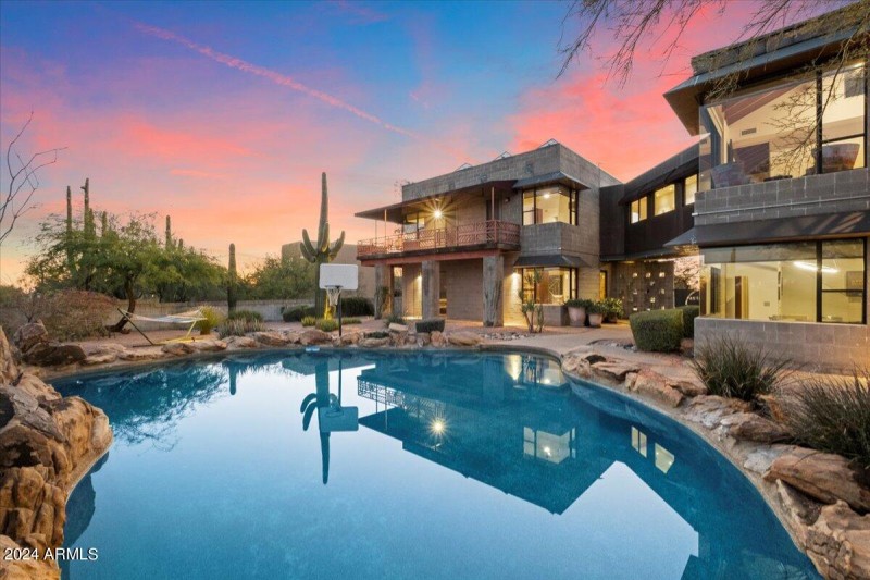 Back of Home