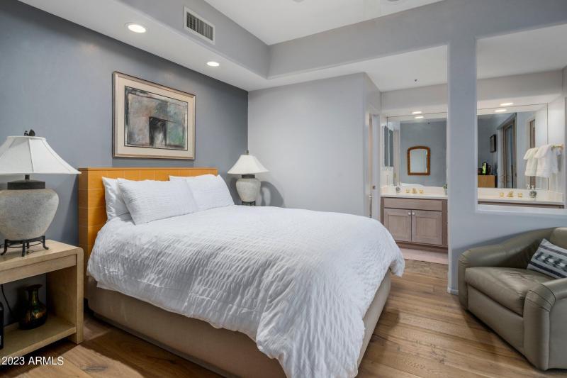 6-web-or-mls-HUB06221