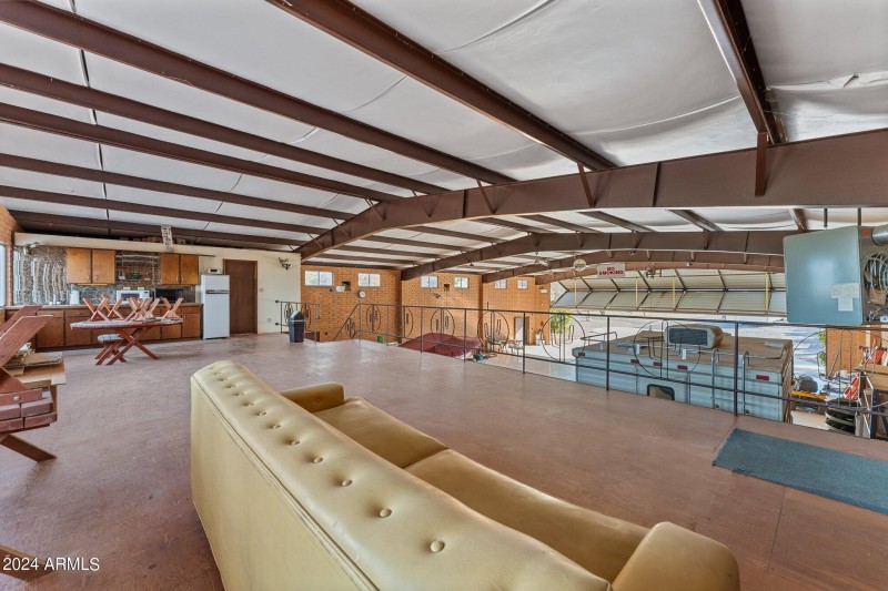 Pilot's Lounge