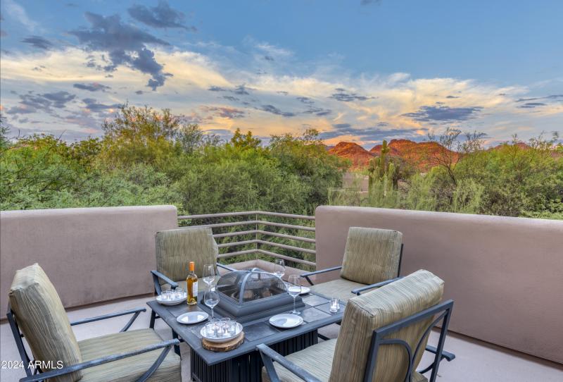 Balcony Mountain View