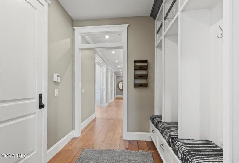 28-4549 E. Calle Tuberia 18