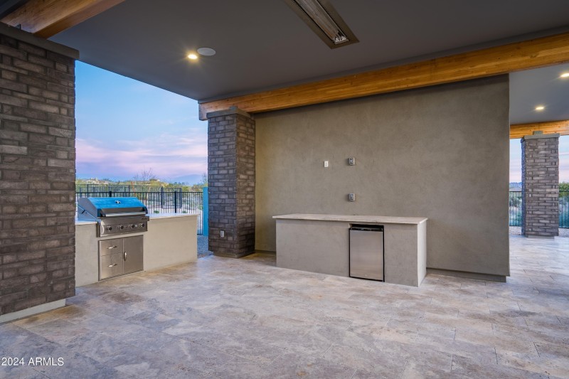 012_Covered Patio with Heaters