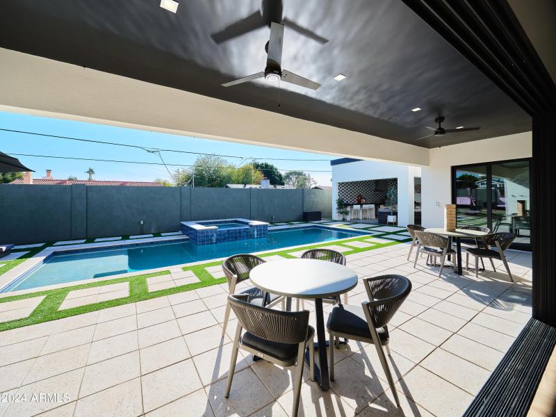 PropertyImageCo_7707E3rdSt_WEB_1