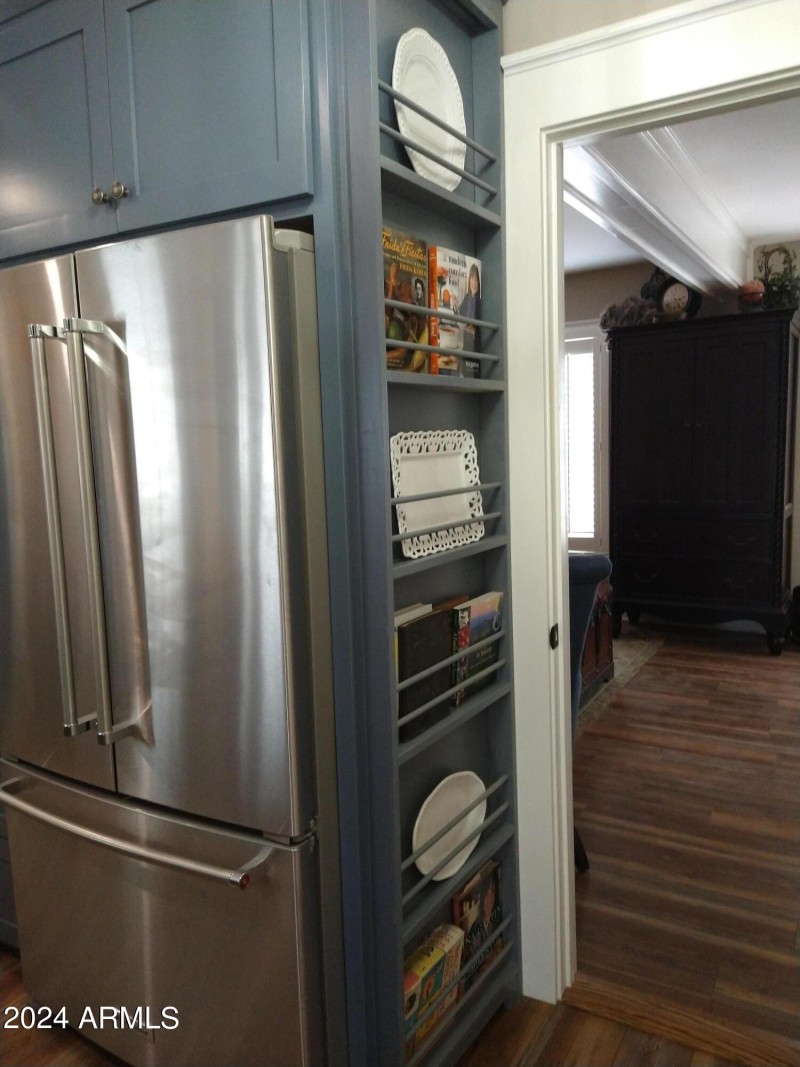 Stainless Steel Refrigerator IMG_2021061