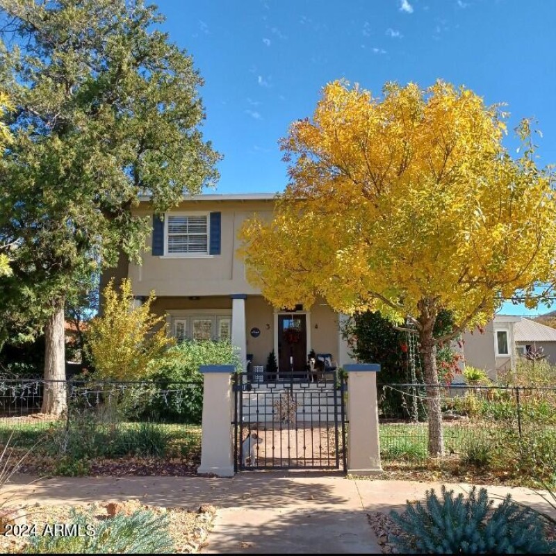 312 E Vista