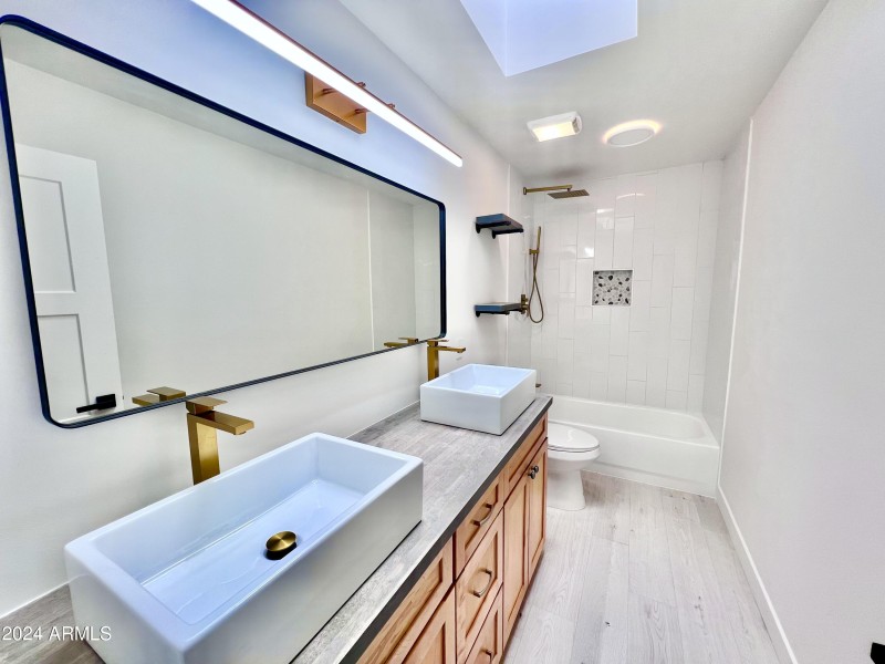 17357 E La Pasada Guest Bath 1